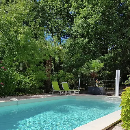 Stylish Holiday Home Near St Br S Villa Saint-Bres (Gard)