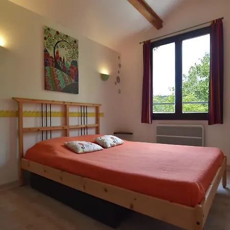 Saint-bres Pool & Nature Saint-Brès