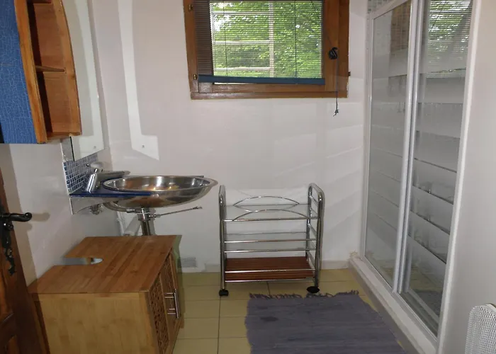 Saint-bres Pool & Nature Willa