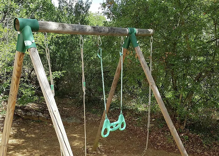 Saint-bres Pool & Nature *